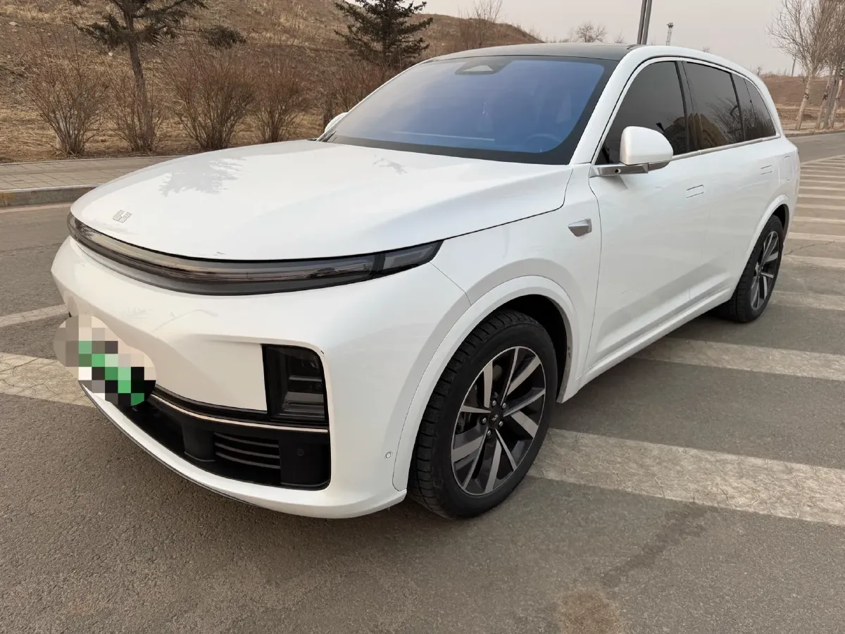 2023 Li L7 Range Extended 154HP REEV 40.9KWH,autocango,china used car exporter,china ev exporter,chinese used car exporter,chinese used ev exporter