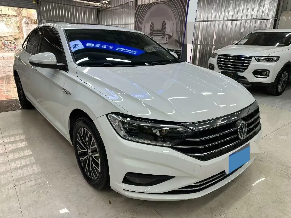 2019 Jeep Renegade 1.3T 173HP L4 7DCT,autocango,china used car exporter,china ev exporter,chinese used car exporter,chinese used ev exporter