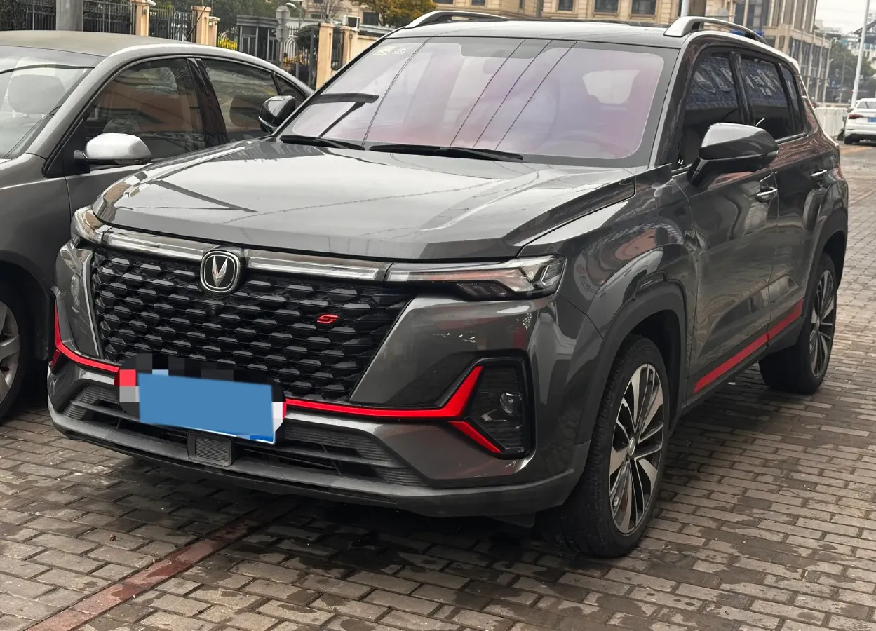 2021 ChangAn CS35 Plus 1.4T 160HP L4 7DCT,autocango,china used car exporter,china ev exporter,chinese used car exporter,chinese used ev exporter