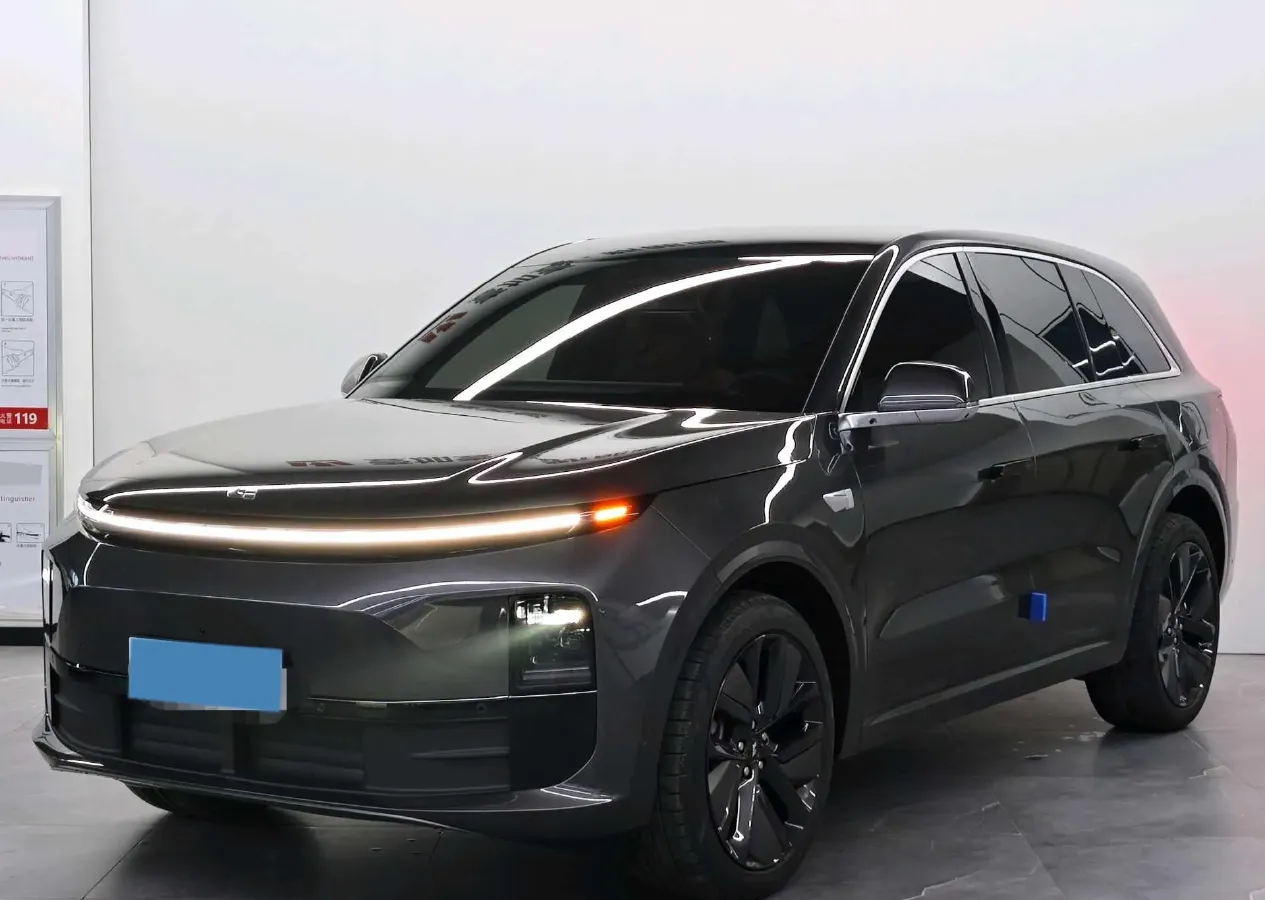 2024 Li L6 Range Extended 154HP L4 REEV 36.8KWH,autocango,china used car exporter,china ev exporter,chinese used car exporter,chinese used ev exporter