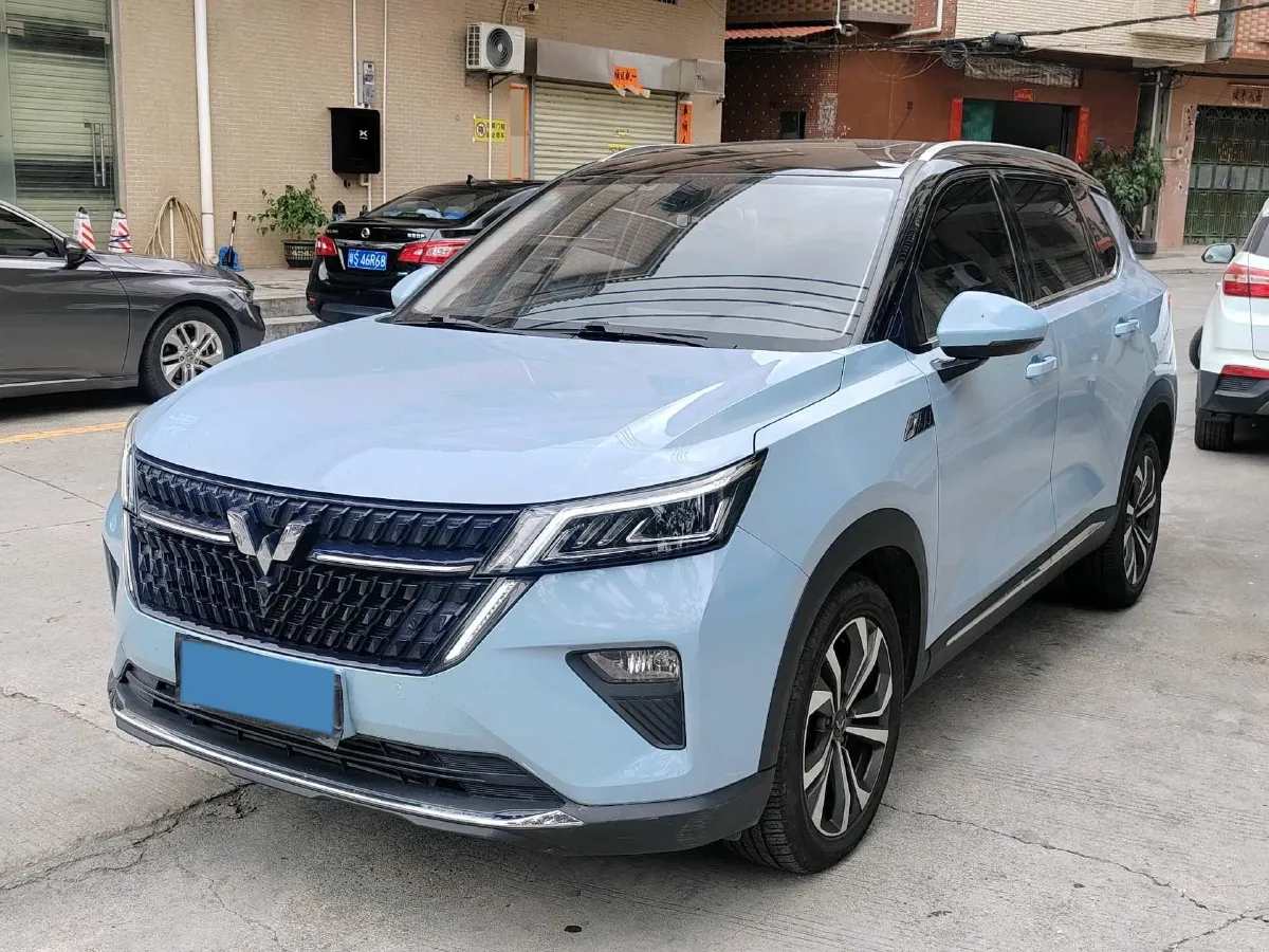 2021 WuLing XingChen 1.5T 147HP L4 CVT,autocango,china used car exporter,china ev exporter,chinese used car exporter,chinese used ev exporter