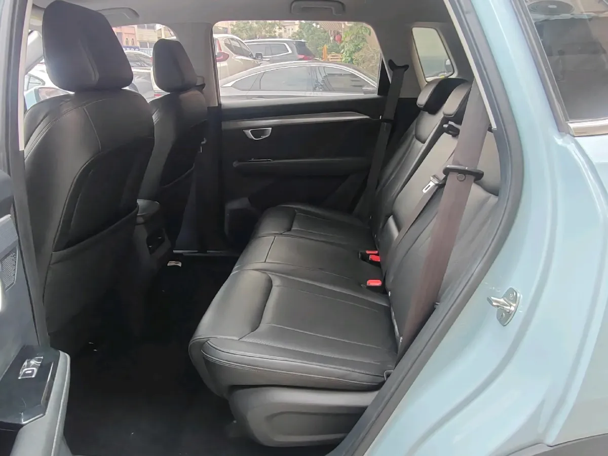 2021 WuLing XingChen 1.5T 147HP L4 CVT,autocango,china used car exporter,china ev exporter,chinese used car exporter,chinese used ev exporter