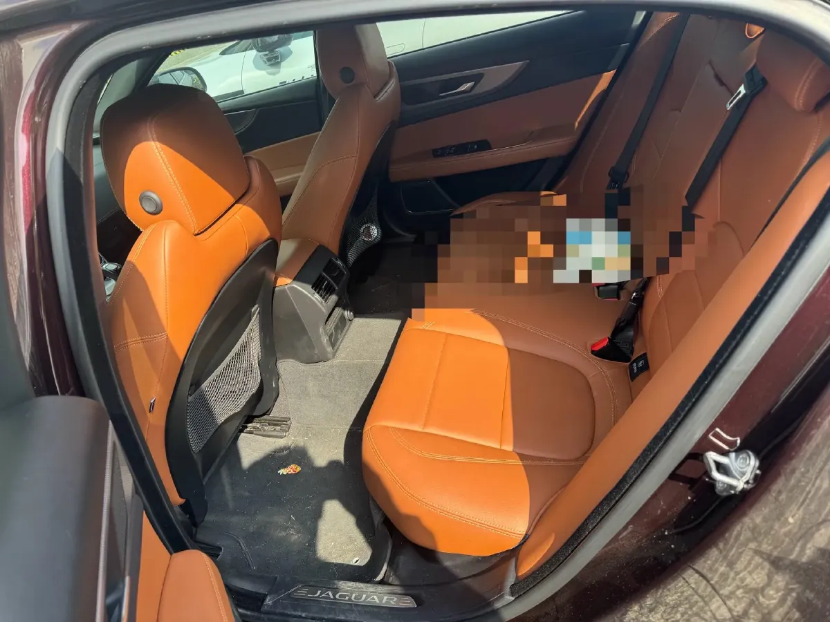 2020 Jaguar XEL 2.0T 200HP L4 8AT,autocango,china used car exporter,china ev exporter,chinese used car exporter,chinese used ev exporter