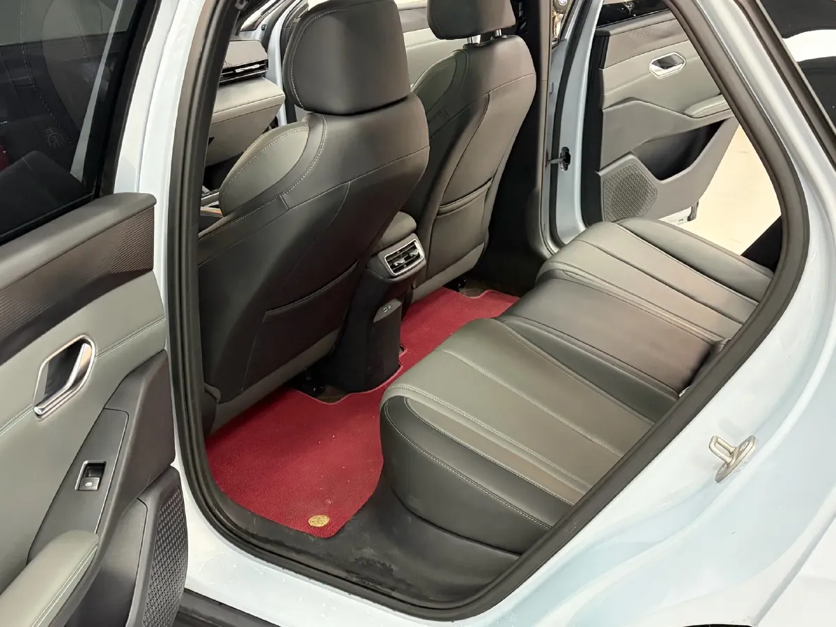 2025 BYD QinL BEV,autocango,china used car exporter,china ev exporter,chinese used car exporter,chinese used ev exporter