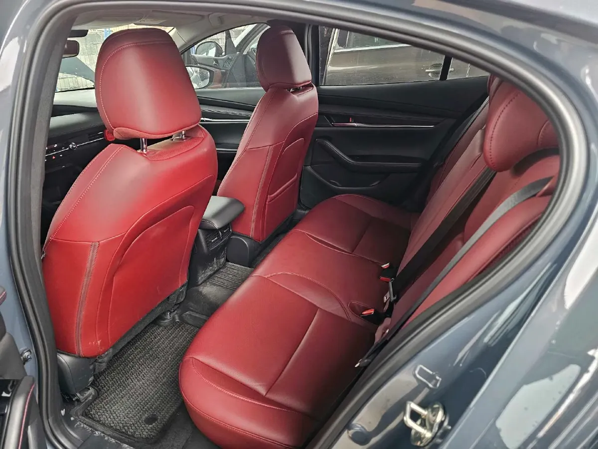 2023 Mazda 3 Axela 2.0L 158HP L4 6AT,autocango,china used car exporter,china ev exporter,chinese used car exporter,chinese used ev exporter