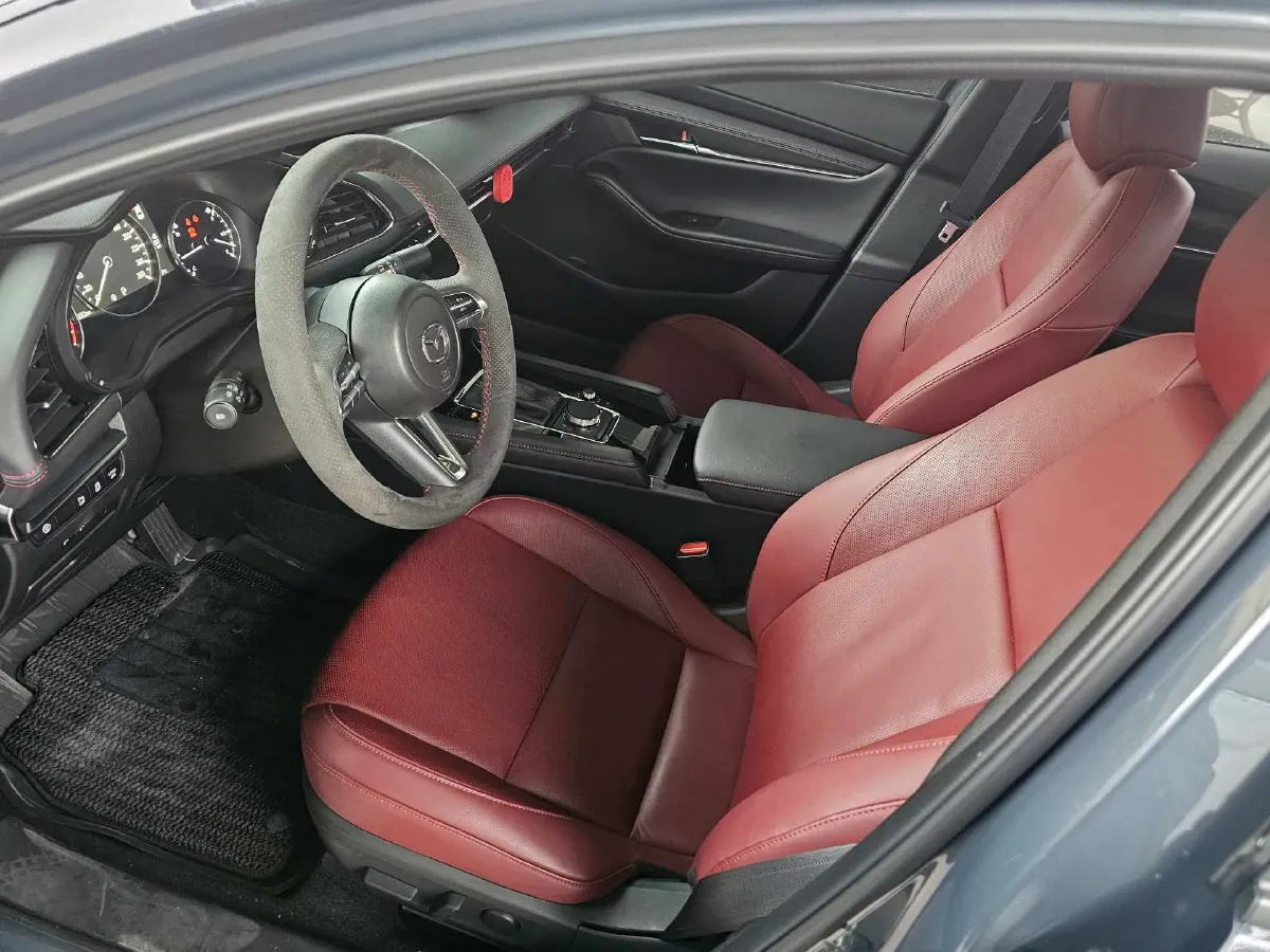 2023 Mazda 3 Axela 2.0L 158HP L4 6AT,autocango,china used car exporter,china ev exporter,chinese used car exporter,chinese used ev exporter