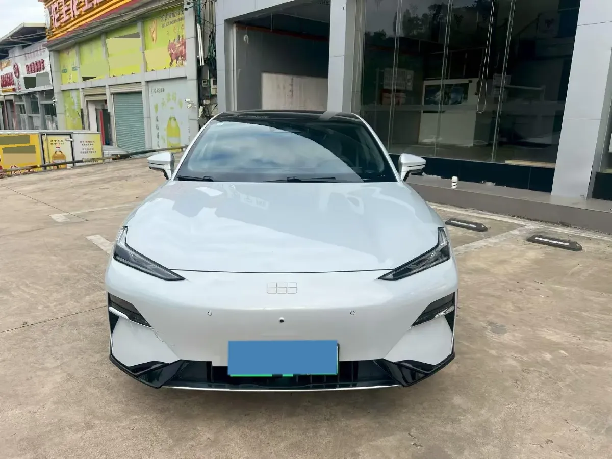 2025 MAXUS InterstellarX 2.5T 224HP L4 8AT,autocango,china used car exporter,china ev exporter,chinese used car exporter,chinese used ev exporter