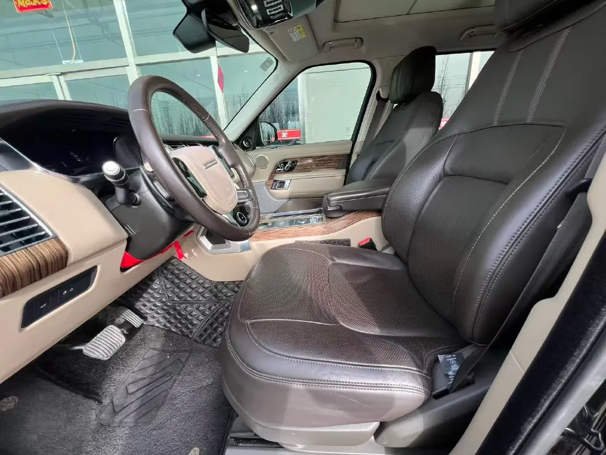 2019 BMW 7 Series 3.0T 340HP L6 8AT,autocango,china used car exporter,china ev exporter,chinese used car exporter,chinese used ev exporter