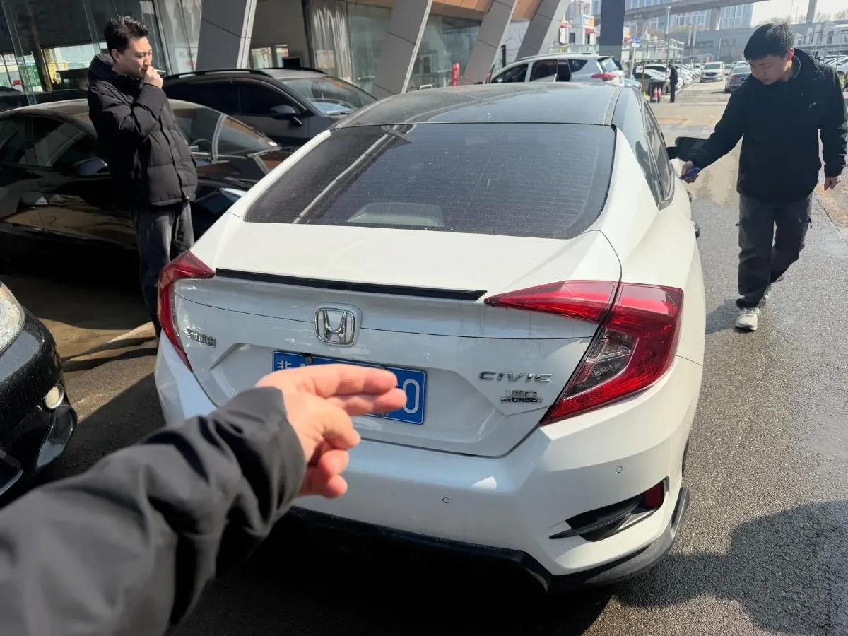 2019 Honda Civic 1.5T 177HP L4 6MT,autocango,china used car exporter,china ev exporter,chinese used car exporter,chinese used ev exporter