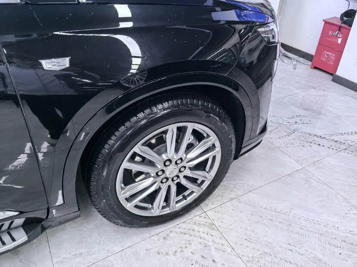 2022 Cadillac XT6 2.0T 237HP L4 9AT,autocango,china used car exporter,china ev exporter,chinese used car exporter,chinese used ev exporter