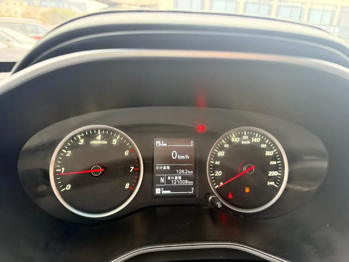 2018 BaoJun 530 1.5T 150HP L4 6DCT,autocango,china used car exporter,china ev exporter,chinese used car exporter,chinese used ev exporter