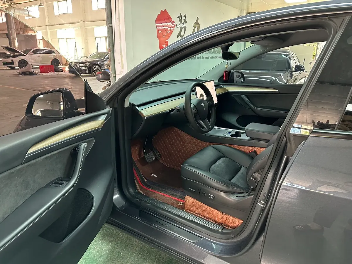 2022 BMW 3 Series 2.0T 184HP L4 8AT,autocango,china used car exporter,china ev exporter,chinese used car exporter,chinese used ev exporter