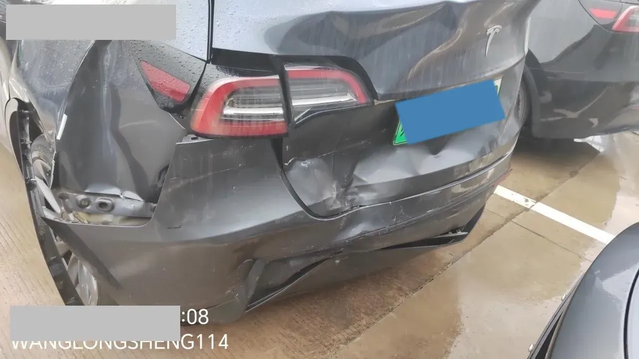 2022 BMW 3 Series 2.0T 184HP L4 8AT,autocango,china used car exporter,china ev exporter,chinese used car exporter,chinese used ev exporter