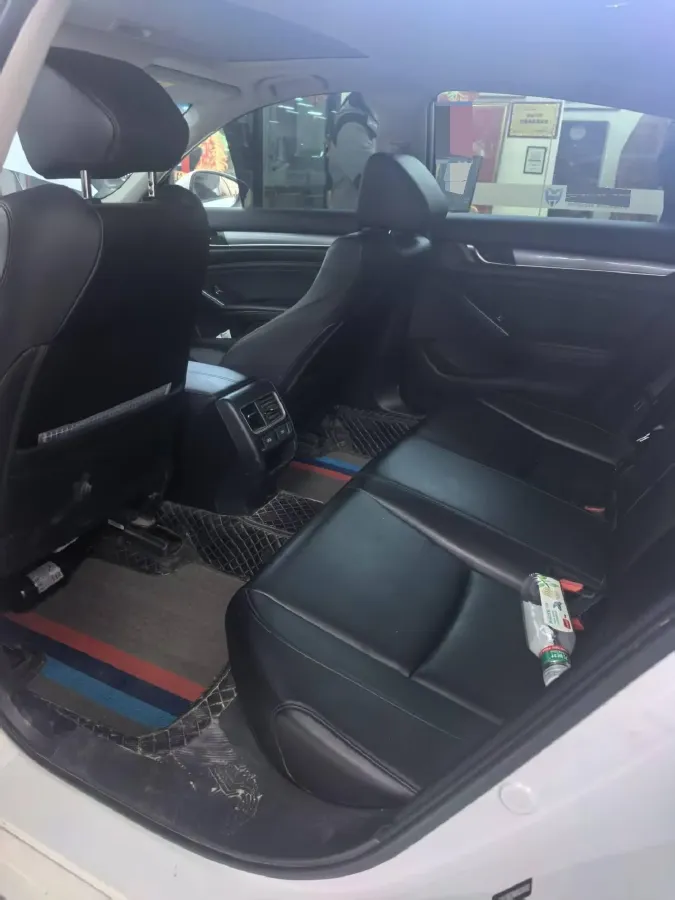 2022 Honda Accord 1.5T 194HP L4 CVT,autocango,china used car exporter,china ev exporter,chinese used car exporter,chinese used ev exporter