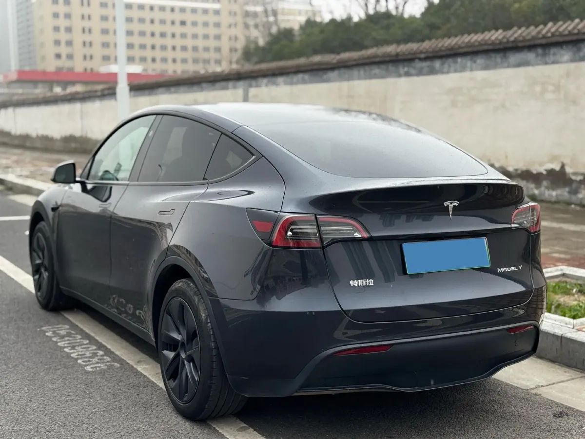 2024 Iveco OuSheng BEV 77.28KWH,autocango,china used car exporter,china ev exporter,chinese used car exporter,chinese used ev exporter