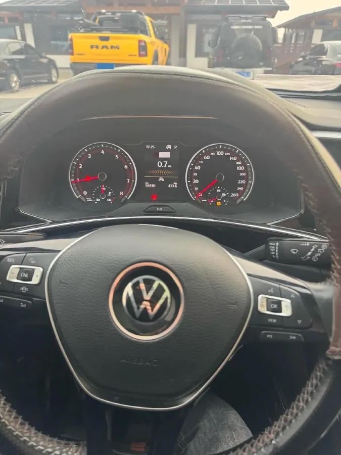 2021 Volkswagen Tayron 1.4T 150HP L4 7DCT,autocango,china used car exporter,china ev exporter,chinese used car exporter,chinese used ev exporter