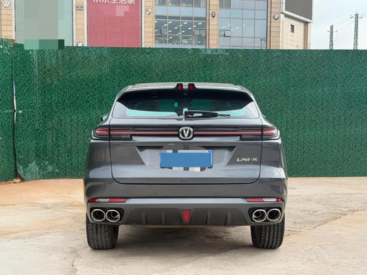 2021 ChangAn UNI-K 2.0T 233HP L4 8AT,autocango,china used car exporter,china ev exporter,chinese used car exporter,chinese used ev exporter