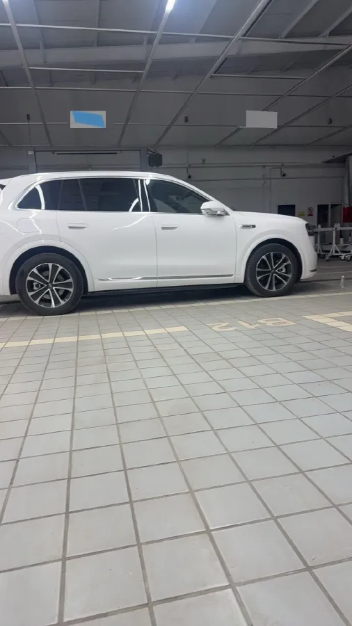 2026 AITO AITO M7 REEV 160HP REEV,autocango,china used car exporter,china ev exporter,chinese used car exporter,chinese used ev exporter