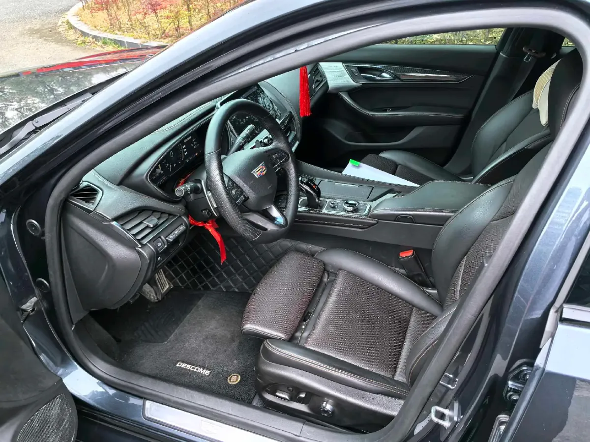 2021 Cadillac CT5 2.0T 237HP L4 10AT,autocango,china used car exporter,china ev exporter,chinese used car exporter,chinese used ev exporter