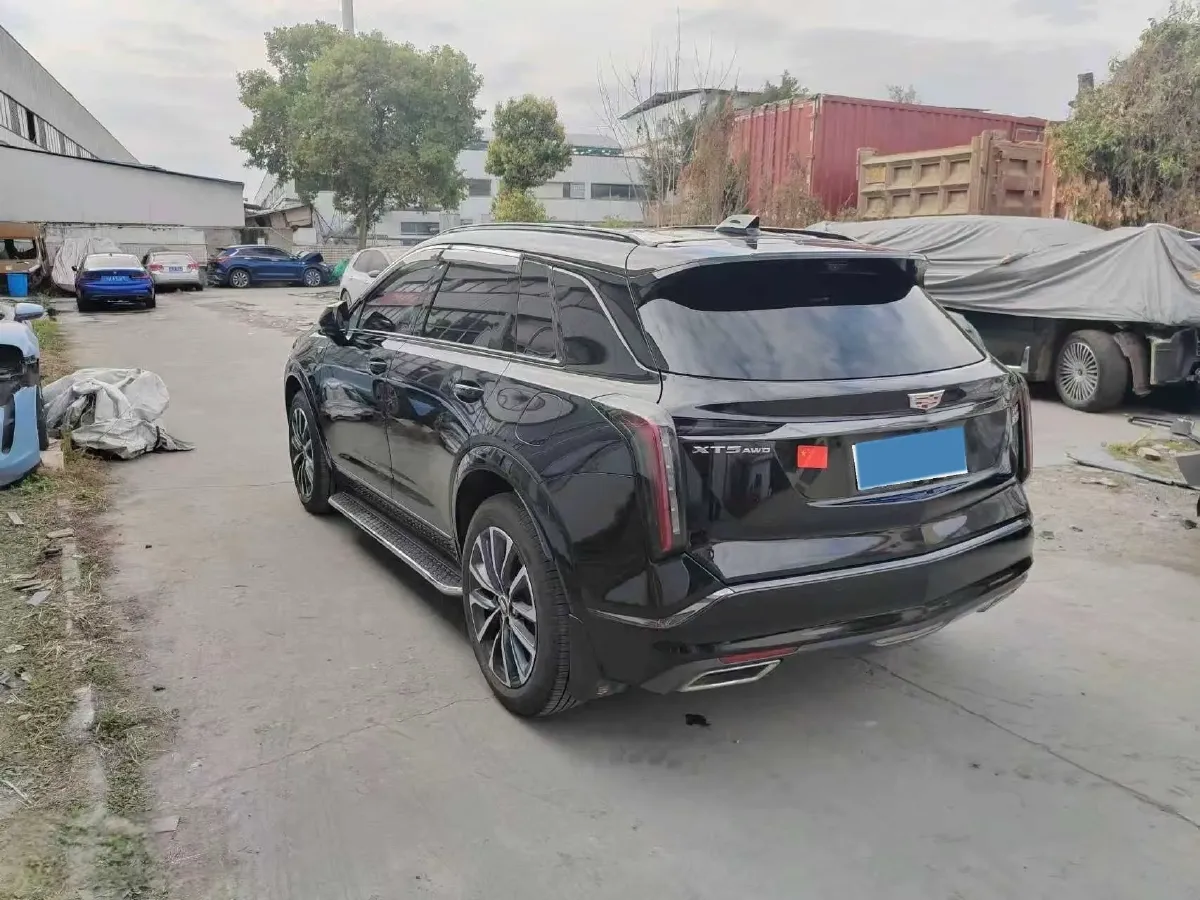 2025 Cadillac XT5 2.0T 237HP L4 9AT,autocango,china used car exporter,china ev exporter,chinese used car exporter,chinese used ev exporter