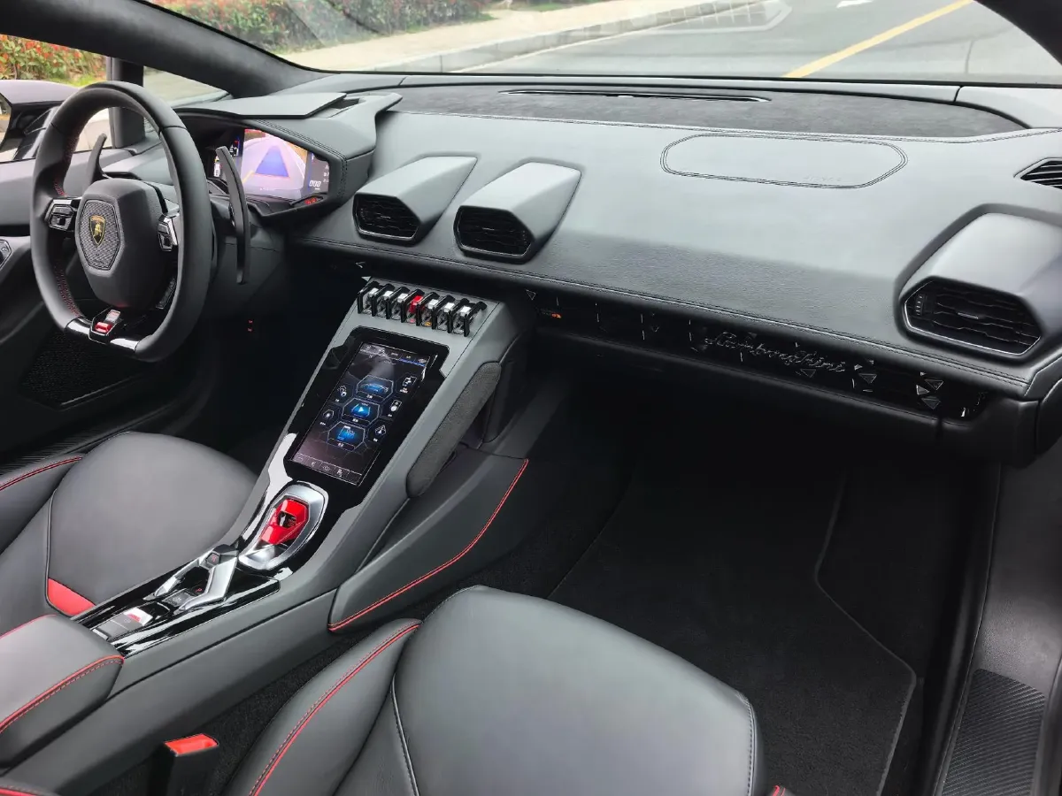 2020 Lamborghini Huracán 5.2L 611HP V10 7DCT,autocango,china used car exporter,china ev exporter,chinese used car exporter,chinese used ev exporter