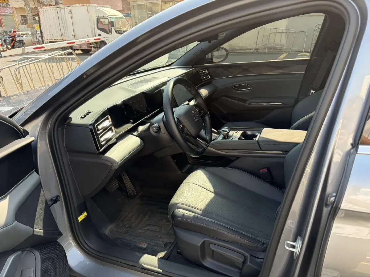 2024 BYD QinL 1.5L 101HP L4 E-CVT PHEV 10.08KWH,autocango,china used car exporter,china ev exporter,chinese used car exporter,chinese used ev exporter