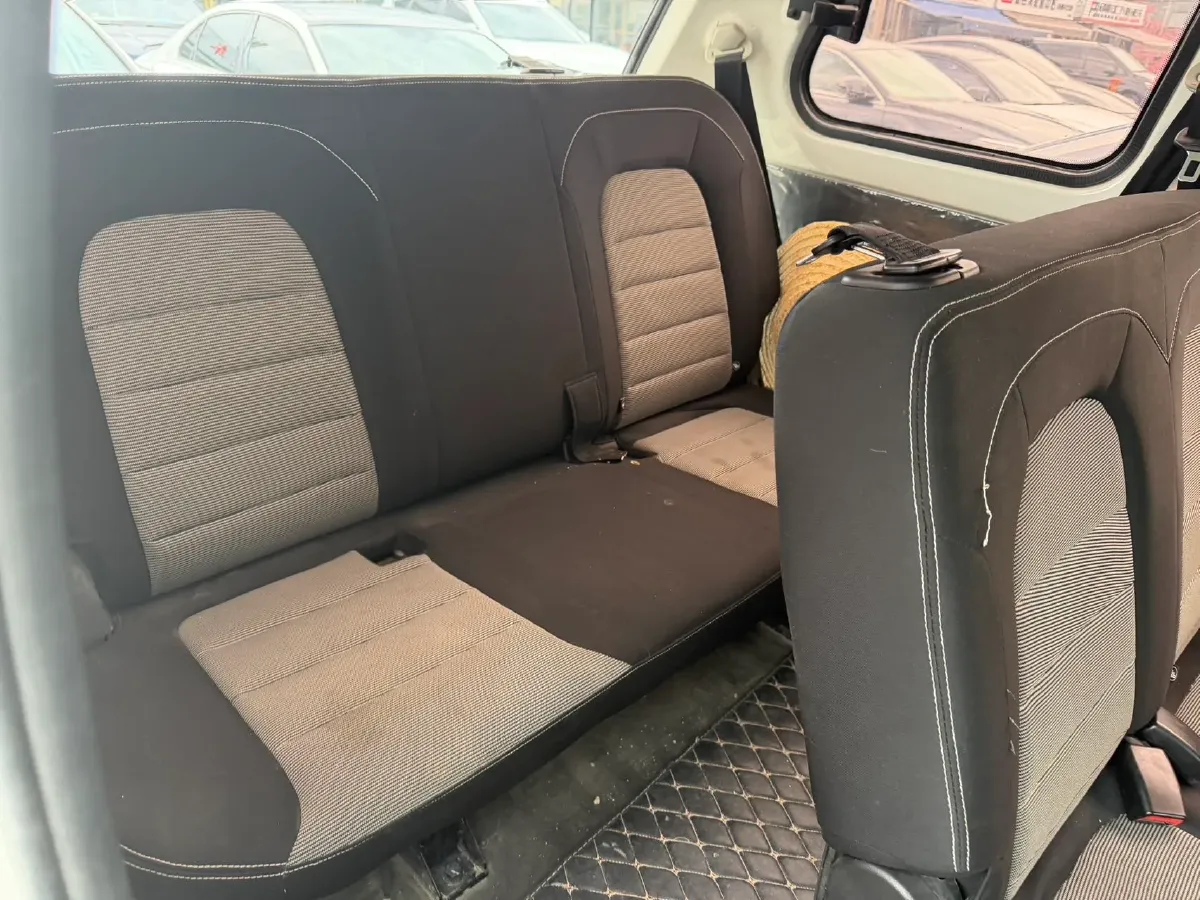 2019 WuLing HongGuang 1.5L 105HP L4 5MT,autocango,china used car exporter,china ev exporter,chinese used car exporter,chinese used ev exporter