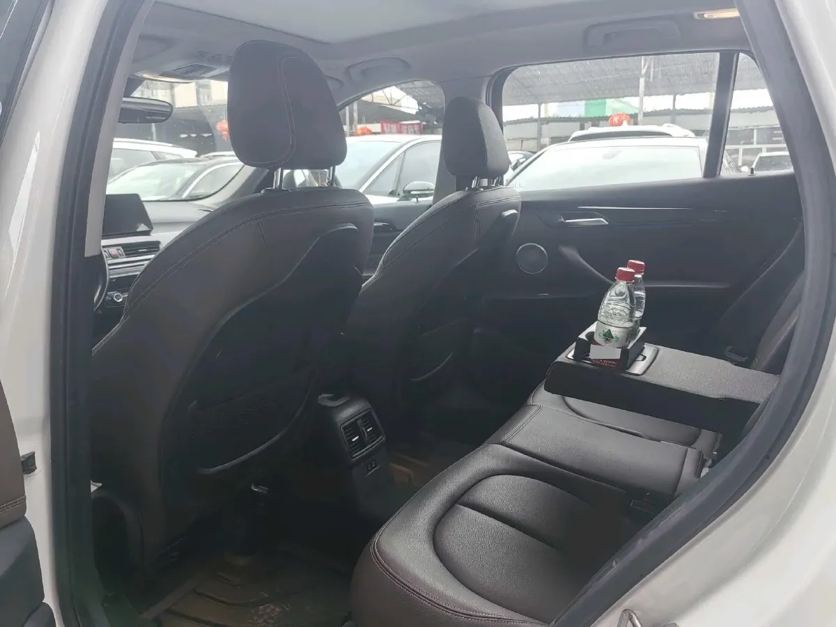 2021 BMW X1 2.0T 192HP L4 7DCT,autocango,china used car exporter,china ev exporter,chinese used car exporter,chinese used ev exporter