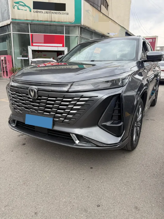 2023 ChangAn CS75 Plus 1.5T 188HP L4 8AT,autocango,china used car exporter,china ev exporter,chinese used car exporter,chinese used ev exporter