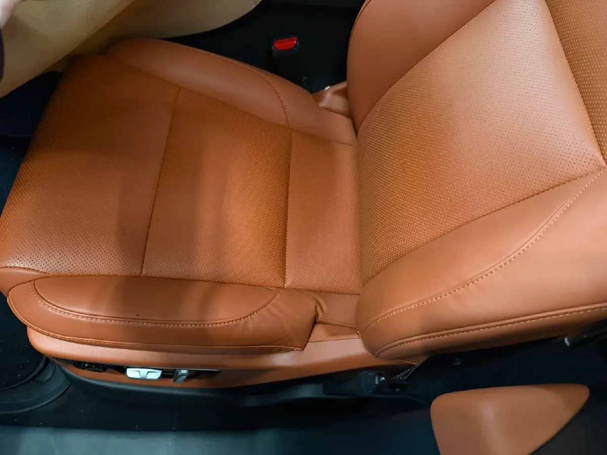 2023 Li L7 Range Extended 154HP REEV 40.9KWH,autocango,china used car exporter,china ev exporter,chinese used car exporter,chinese used ev exporter