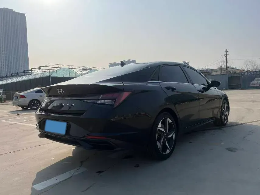 2021 Hyundai Elantra 1.5L 115HP L4 CVT,autocango,china used car exporter,china ev exporter,chinese used car exporter,chinese used ev exporter