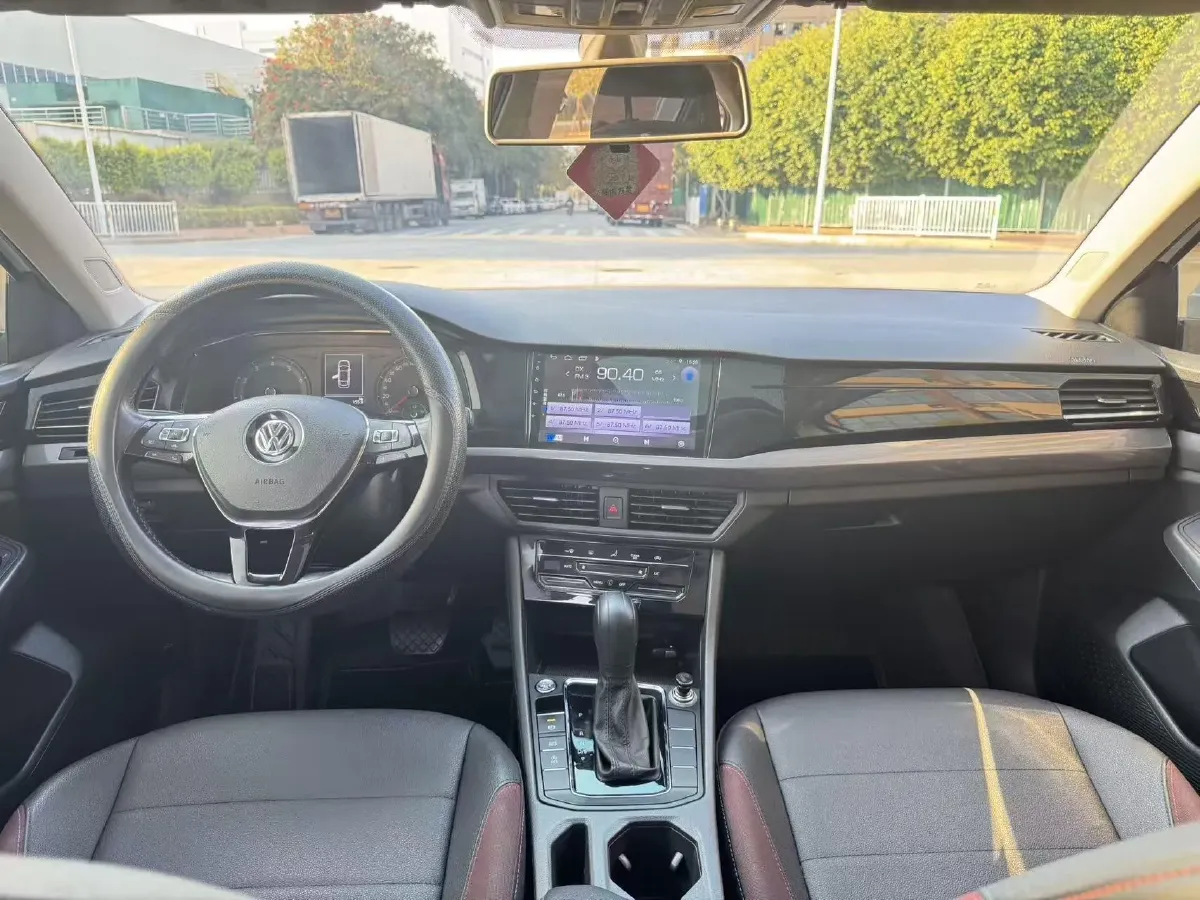 2020 Volkswagen Bora 1.5L 113HP L4 6AT,autocango,china used car exporter,china ev exporter,chinese used car exporter,chinese used ev exporter