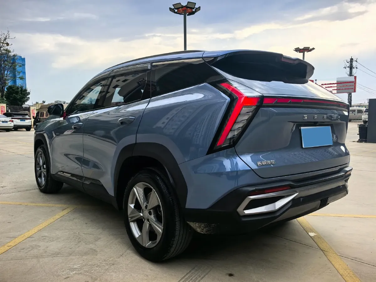 2023 Geely StarRay 1.5T 181HP L4 7DCT,autocango,china used car exporter,china ev exporter,chinese used car exporter,chinese used ev exporter