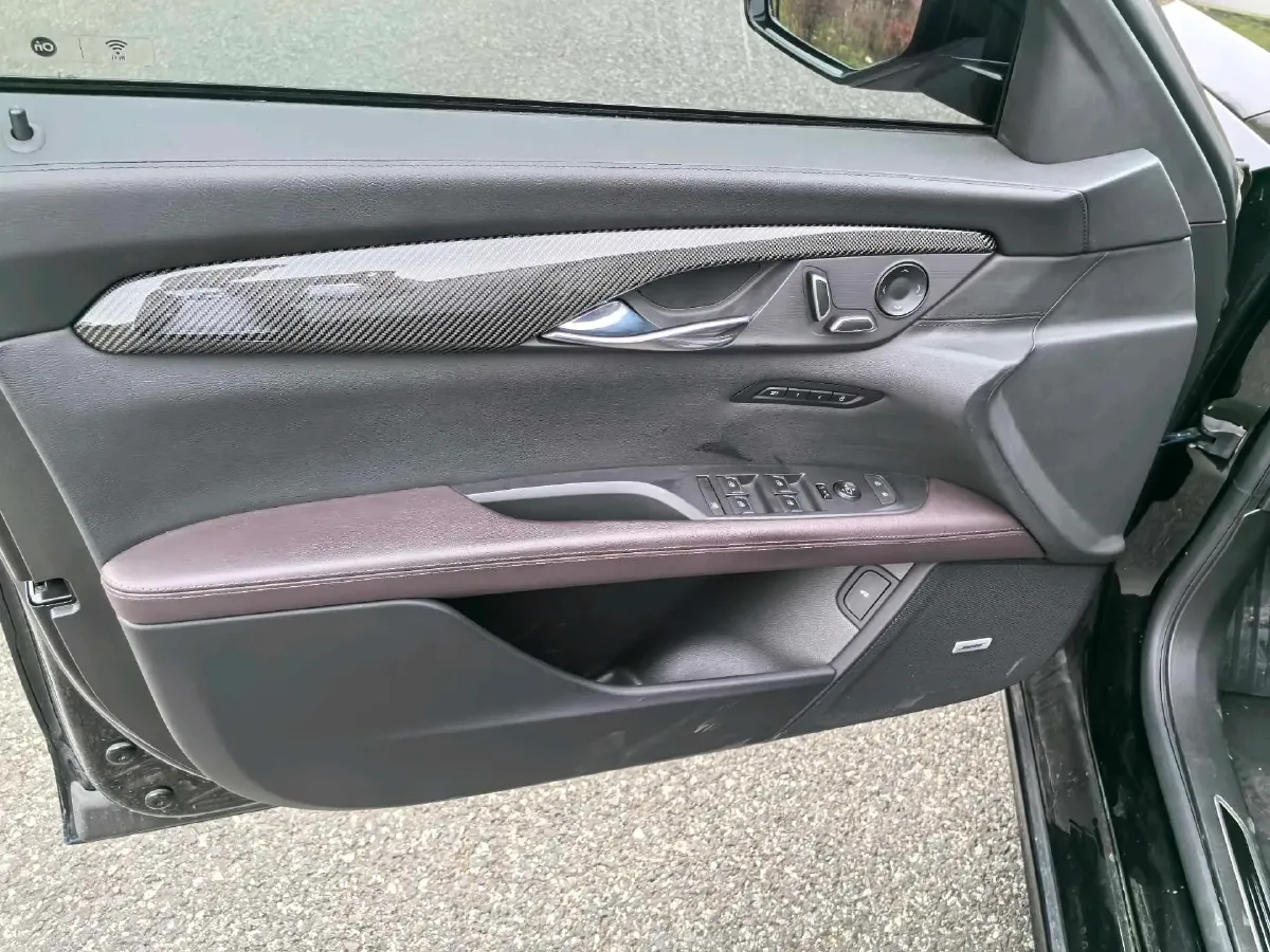 2022 Cadillac CT6 2.0T 237HP L4 10AT,autocango,china used car exporter,china ev exporter,chinese used car exporter,chinese used ev exporter