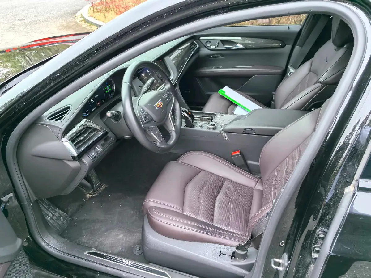 2022 Cadillac CT6 2.0T 237HP L4 10AT,autocango,china used car exporter,china ev exporter,chinese used car exporter,chinese used ev exporter