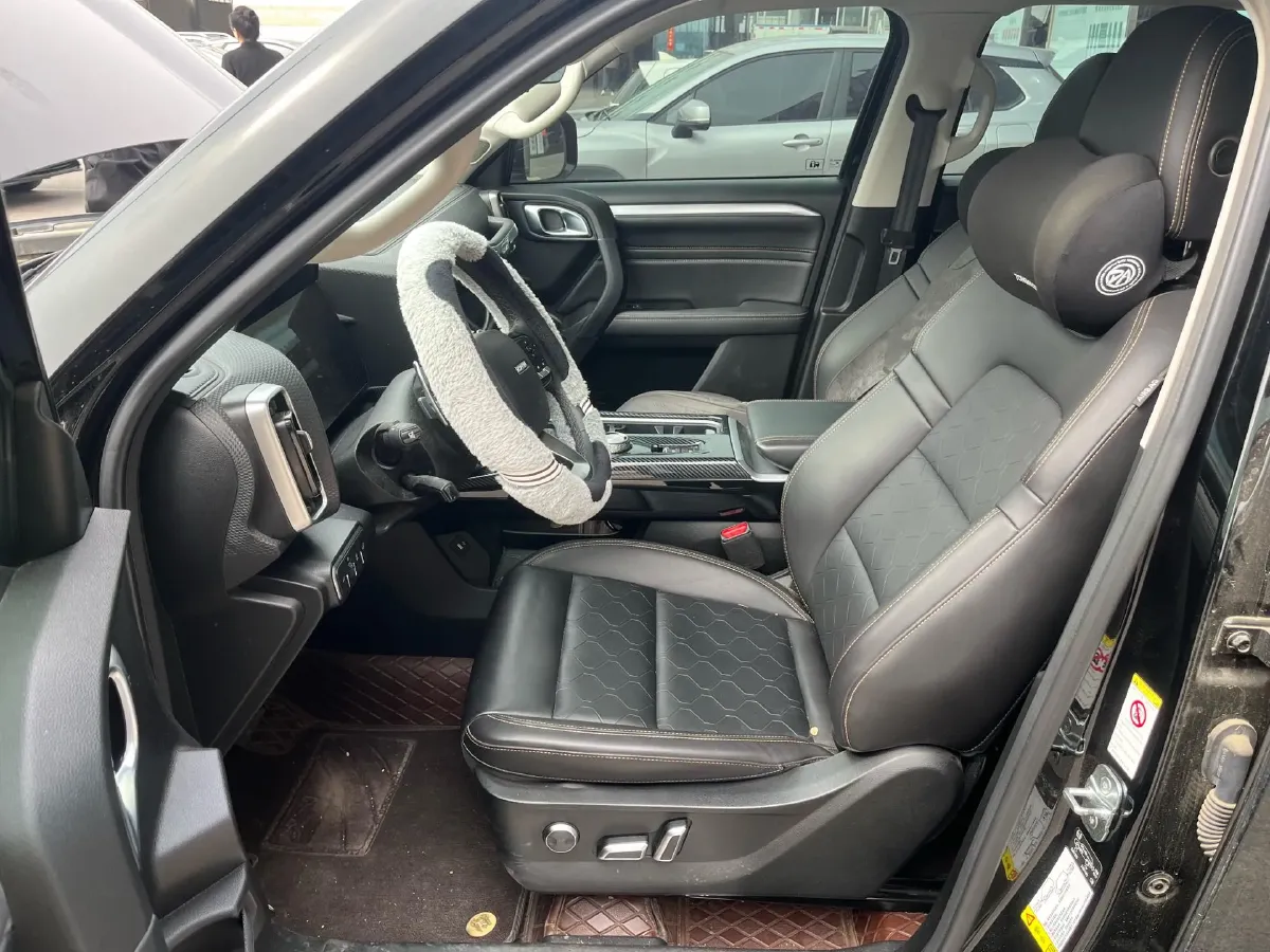 2022 Haval Dargo 1.5T 184HP L4 7DCT,autocango,china used car exporter,china ev exporter,chinese used car exporter,chinese used ev exporter