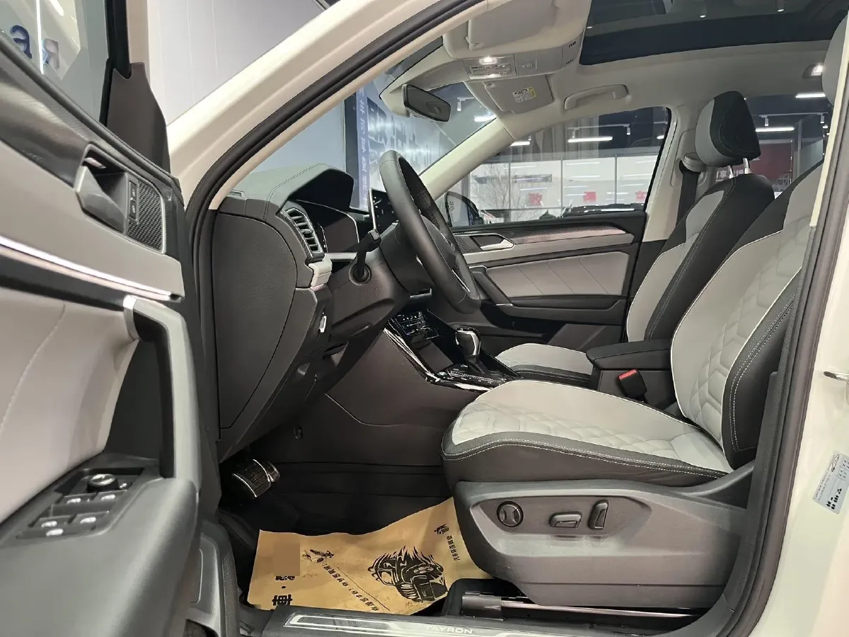 2023 Volkswagen Tayron 1.4T 150HP L4 7DCT,autocango,china used car exporter,china ev exporter,chinese used car exporter,chinese used ev exporter