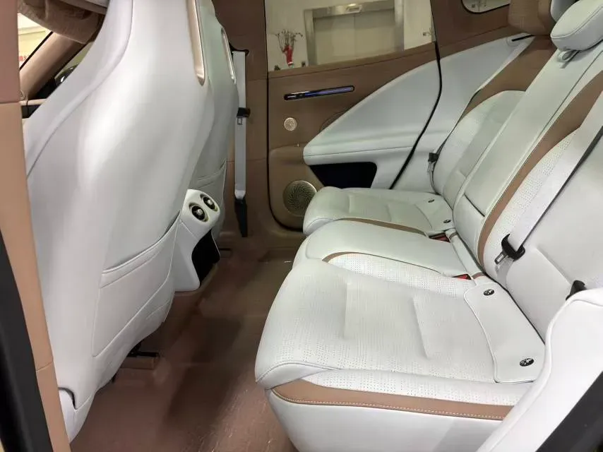 2024 Avatr 07 BEV 82.16KWH,autocango,china used car exporter,china ev exporter,chinese used car exporter,chinese used ev exporter