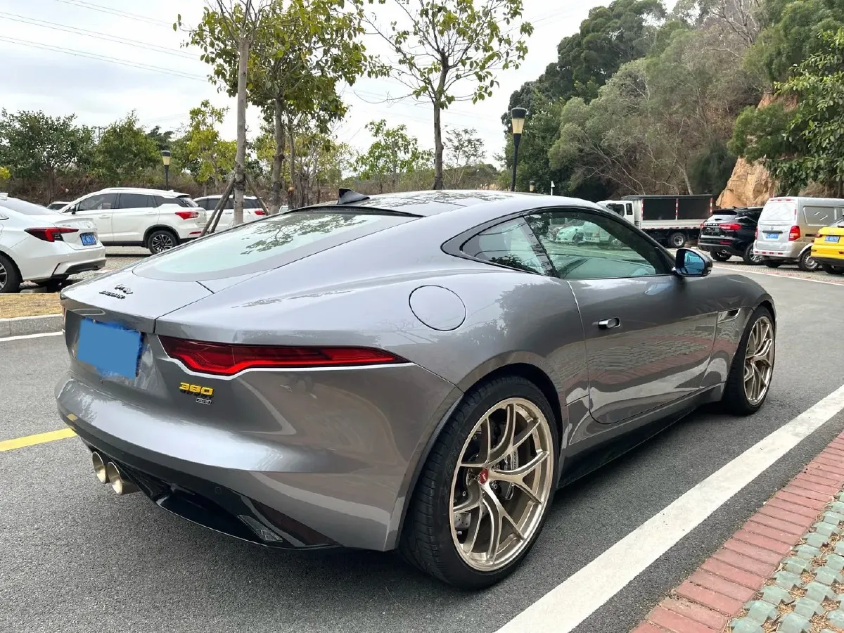 2021 Jaguar F-TYPE 3.0T 381HP V6 8AT,autocango,china used car exporter,china ev exporter,chinese used car exporter,chinese used ev exporter