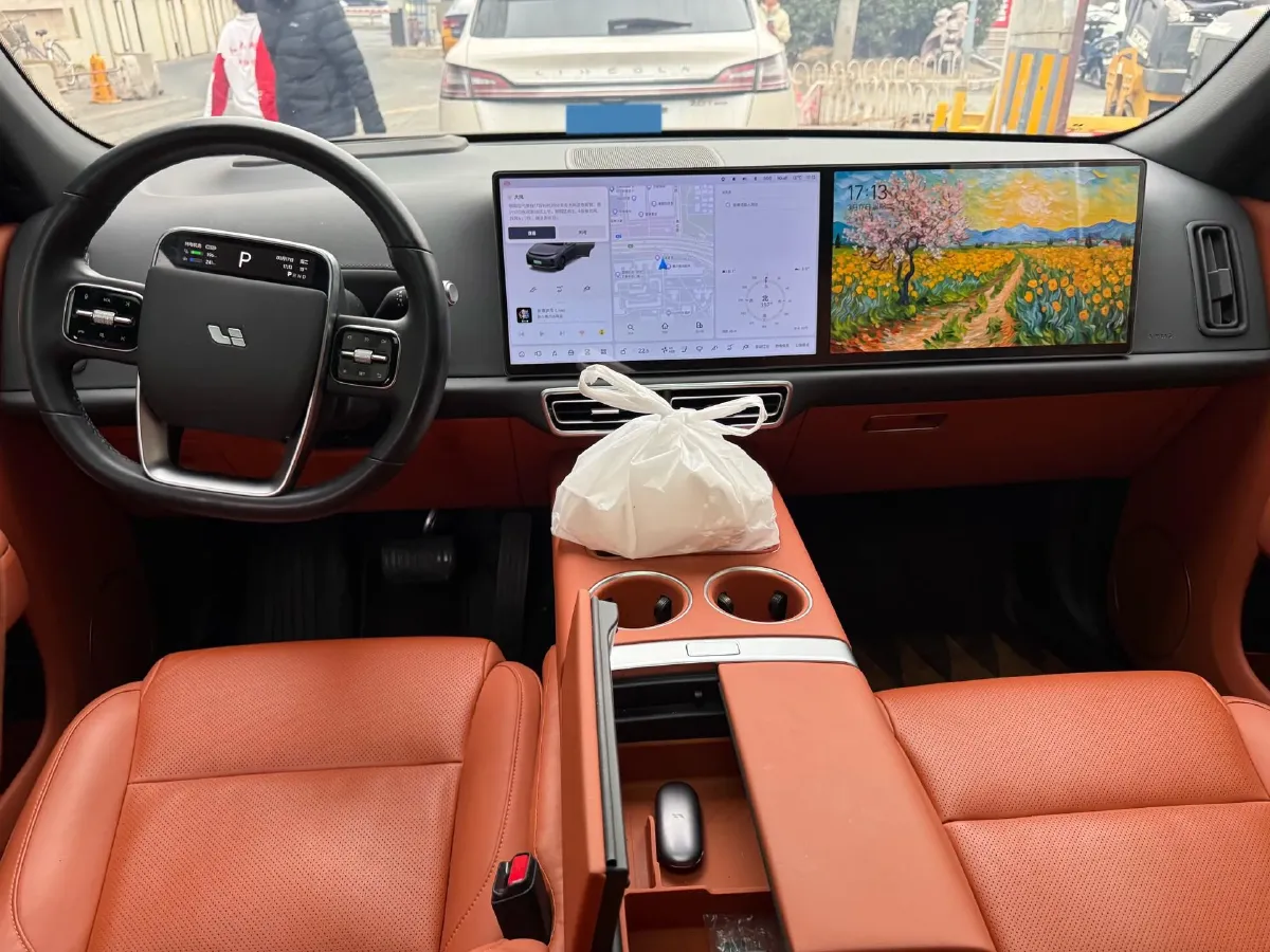 2024 Li L8 Range Extended 154HP REEV 52.3KWH,autocango,china used car exporter,china ev exporter,chinese used car exporter,chinese used ev exporter