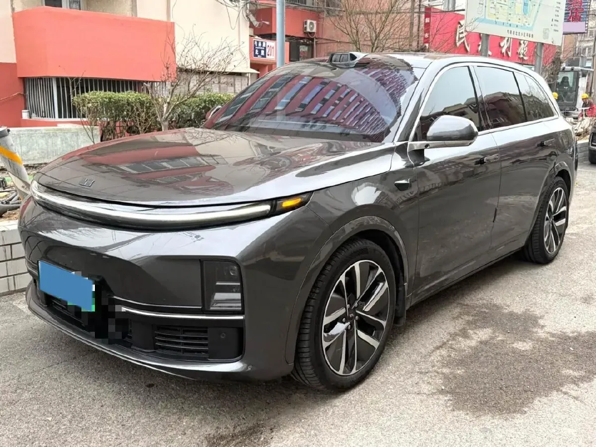 2024 Li L8 Range Extended 154HP REEV 52.3KWH,autocango,china used car exporter,china ev exporter,chinese used car exporter,chinese used ev exporter