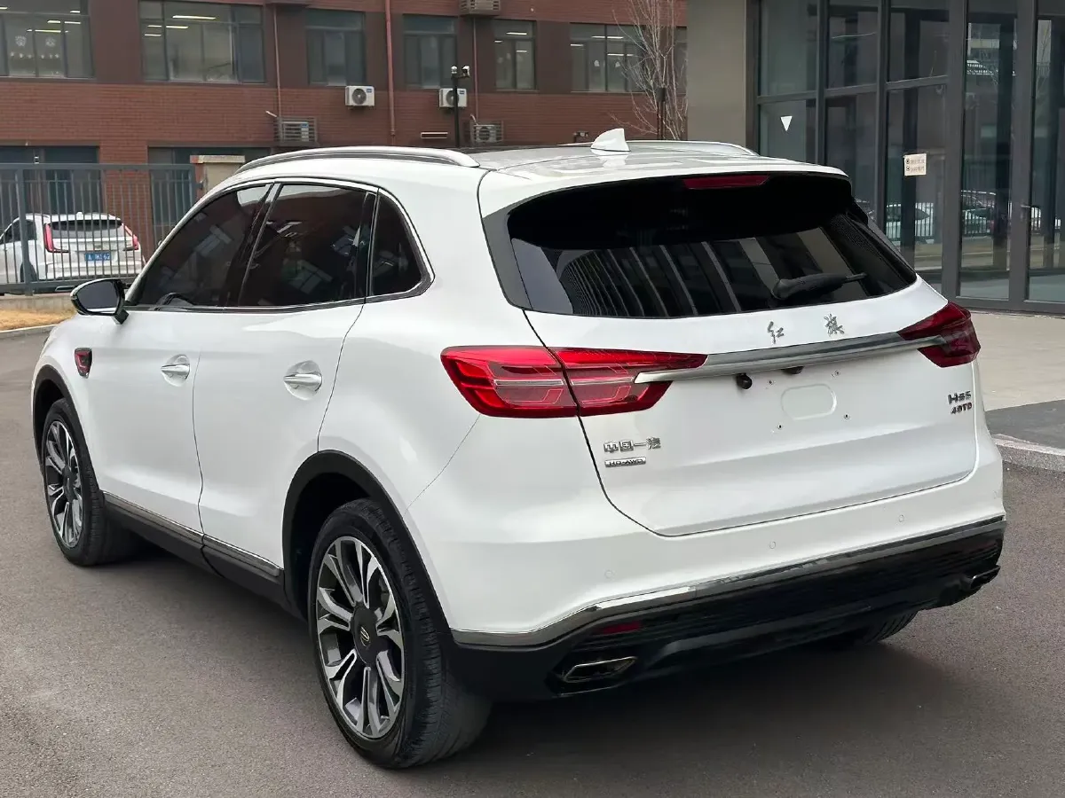 2019 HongQi HS5 2.0T 224HP L4 6AT,autocango,china used car exporter,china ev exporter,chinese used car exporter,chinese used ev exporter