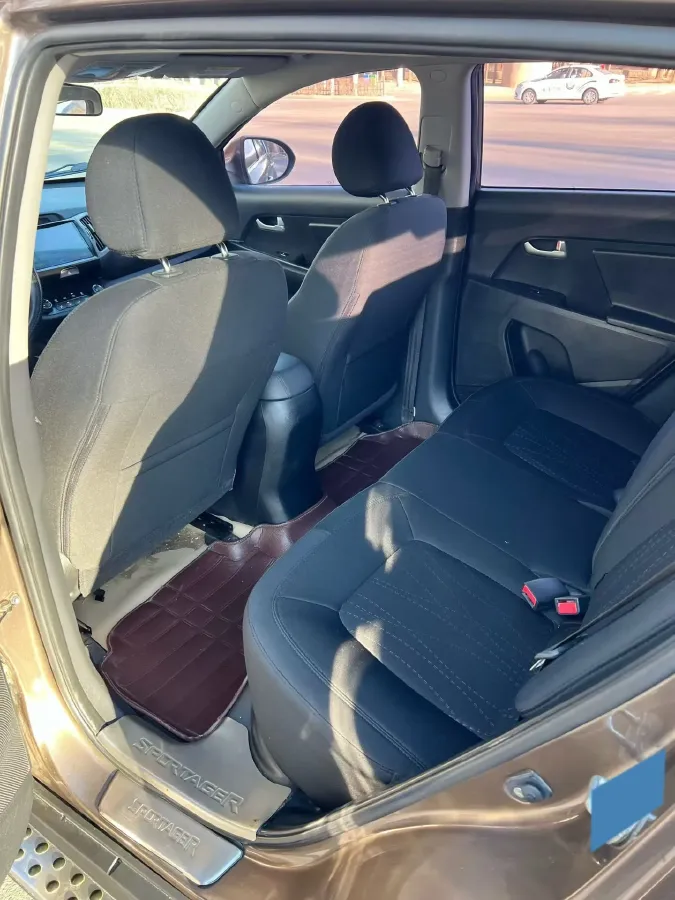 2016 Kia Sportage R 2.0L 165HP L4 6AT,autocango,china used car exporter,china ev exporter,chinese used car exporter,chinese used ev exporter