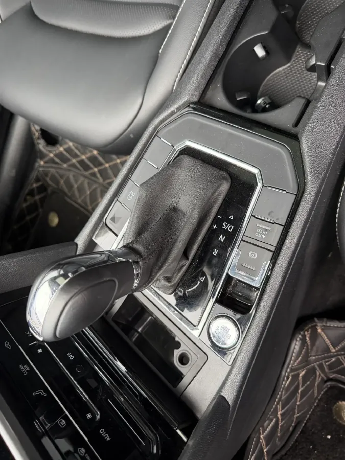 2021 Volkswagen Lamando 1.4T 150HP L4 7DCT,autocango,china used car exporter,china ev exporter,chinese used car exporter,chinese used ev exporter