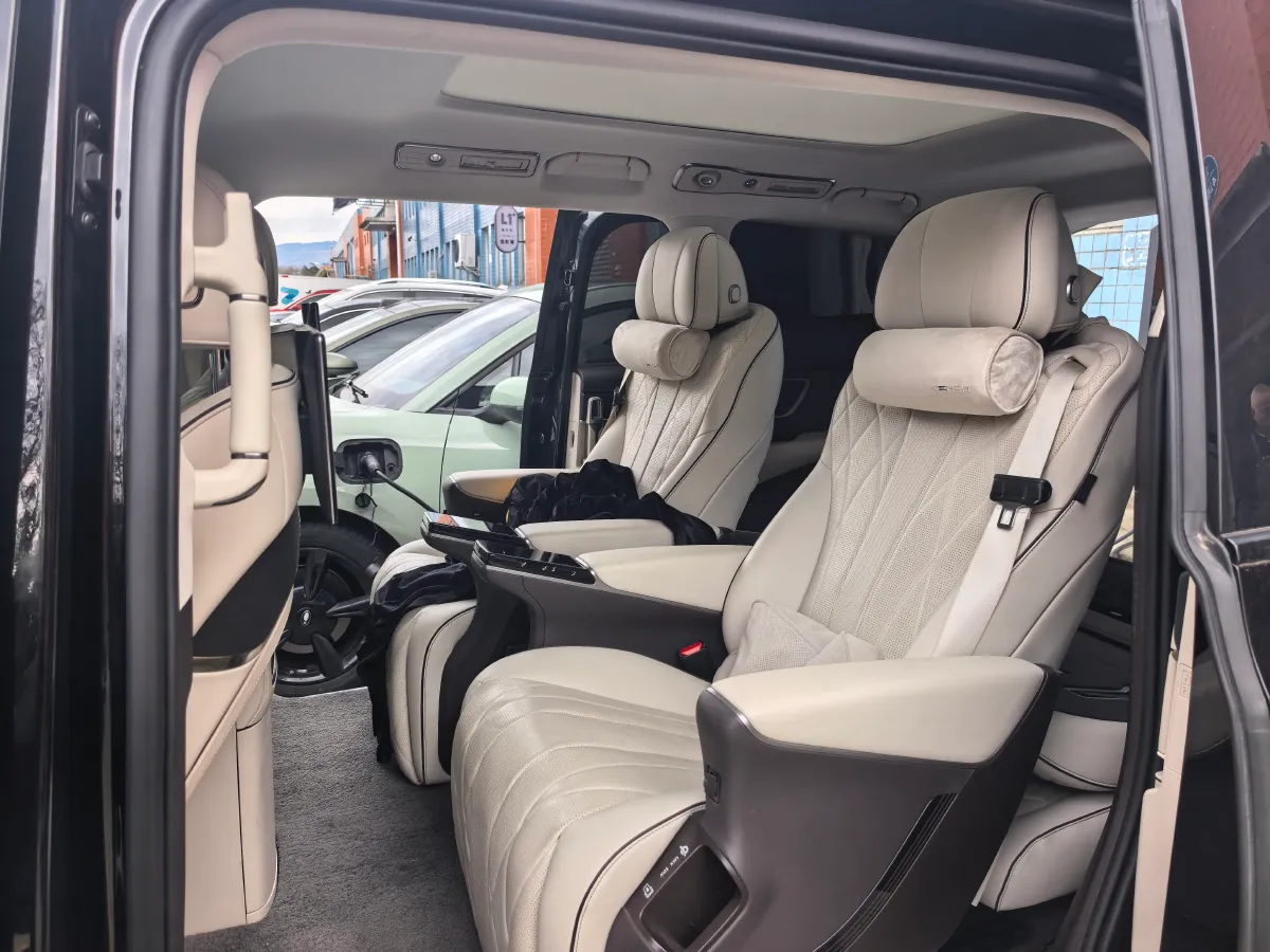 2024 Denza D9 1.5T 139HP L4 E-CVT PHEV 40KWH,autocango,china used car exporter,china ev exporter,chinese used car exporter,chinese used ev exporter