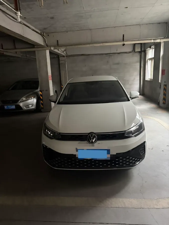 2023 Volkswagen Lavida 1.5L 110HP L4 6AT,autocango,china used car exporter,china ev exporter,chinese used car exporter,chinese used ev exporter