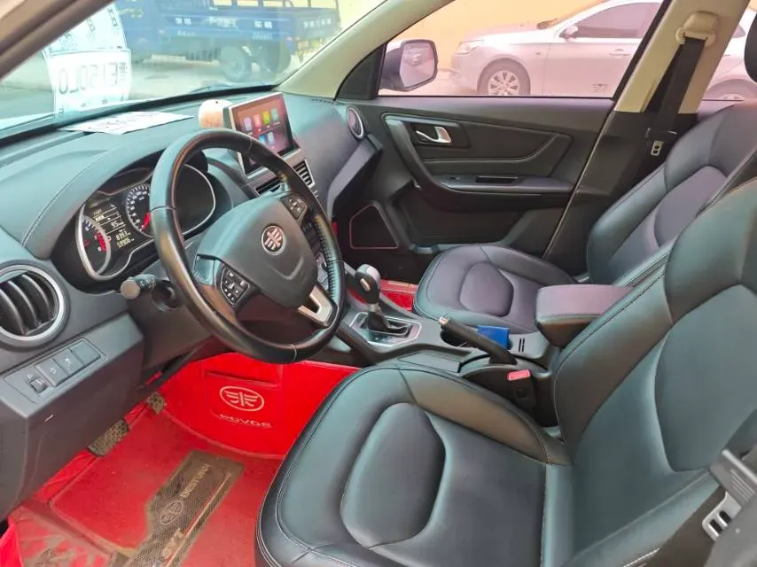 2019 Bestune X40 1.6L 114HP L4 6AT,autocango,china used car exporter,china ev exporter,chinese used car exporter,chinese used ev exporter