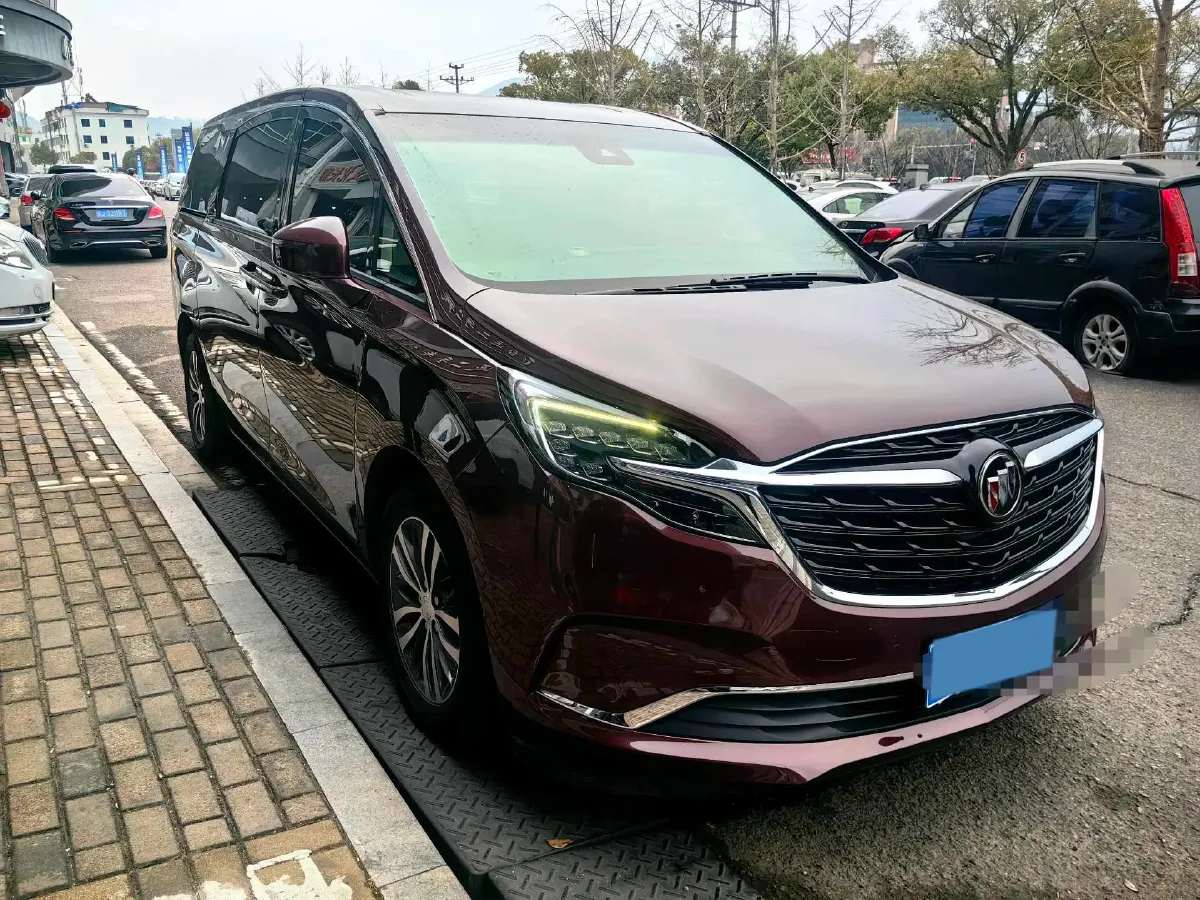 2022 Buick GL8 2.0T 237HP L4 9AT,autocango,china used car exporter,china ev exporter,chinese used car exporter,chinese used ev exporter