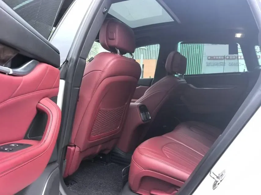 2019 Maserati Levante 3.0T 350HP V6 8AT,autocango,china used car exporter,china ev exporter,chinese used car exporter,chinese used ev exporter