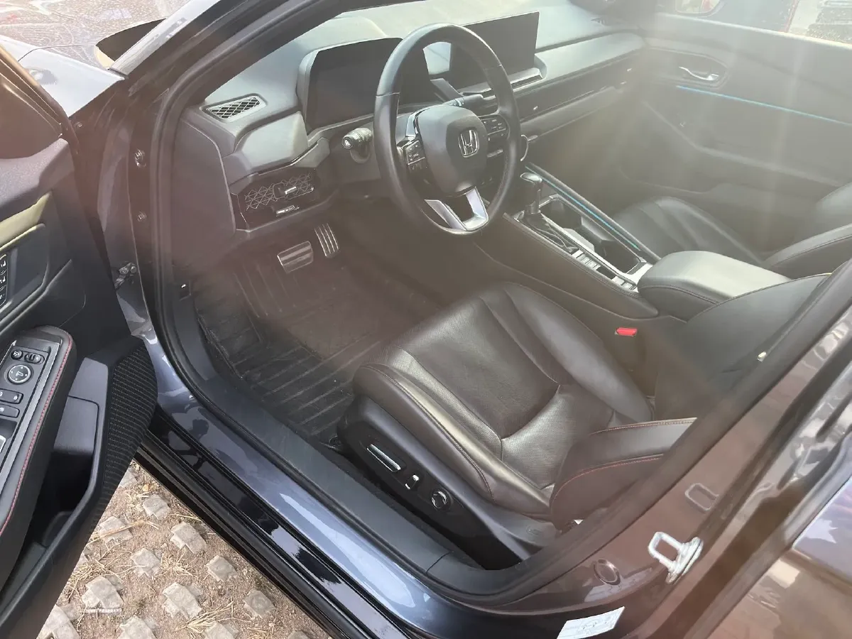 2023 Honda Accord 1.5T 192HP L4 CVT,autocango,china used car exporter,china ev exporter,chinese used car exporter,chinese used ev exporter